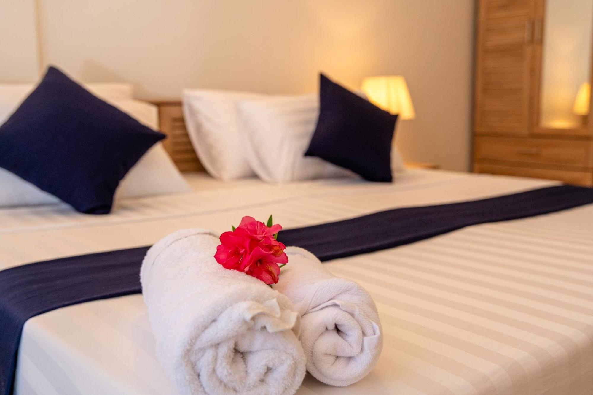 Biosphere Inn Dharavandhoo Ngoại thất bức ảnh